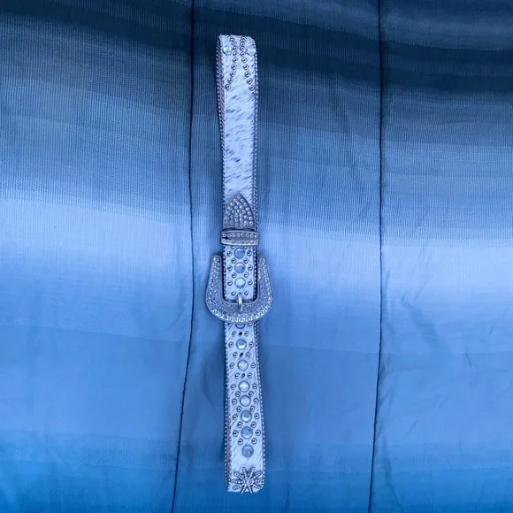 Large White & Gray DNA Mens Belt